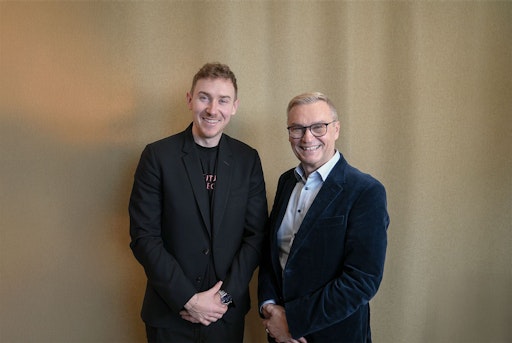 Vorschau Bild von Moderator Harald Grabner begrüßte Zukunftsforscher Tristan Horx
beim 123C Podcast