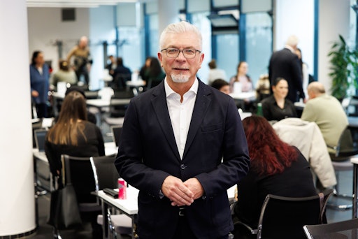 „Das Format Speed Dating ermöglicht einen Austausch auf Augenhöhe
zwischen Jugendlichen und Betrieben.“