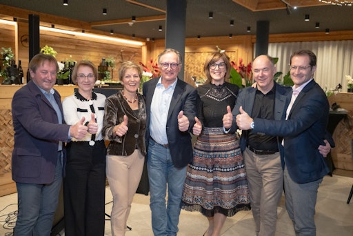 Vorschau Bild von Skistars für einen guten Zweck.