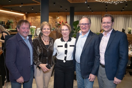 Skistars für einen guten Zweck.