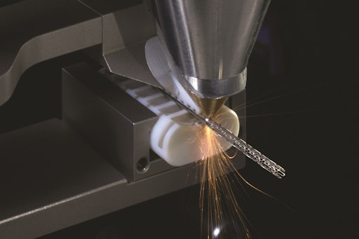 Vorschau Bild von StarCut Tube ermöglicht das Schneiden von Stents im Mikrobereich
mit höchster Präzision // Weiterer Text über ots und
www.presseportal.ch/de/nr/100103352 / Die Verwendung dieses Bildes
für redaktionelle Zwecke ist unter Beachtung aller mitgeteilten
Nutzungsbedingungen zulässig und dann auch honorarfrei.
Veröffentlichung ausschließlich mit Bildrechte-Hinweis.