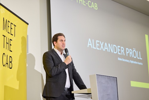  Taxi 40100 ist Veranstalter der internationalen Konferenz "Meet
the cab"