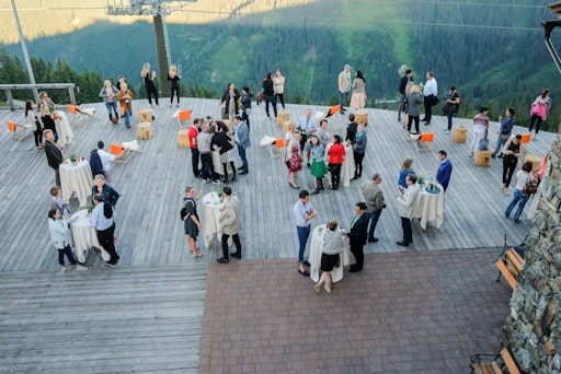 Vorschau Bild von Convention4u Teilnehmende beim Netzwerken im Salzburger Land
(Tagungslabor 2017)