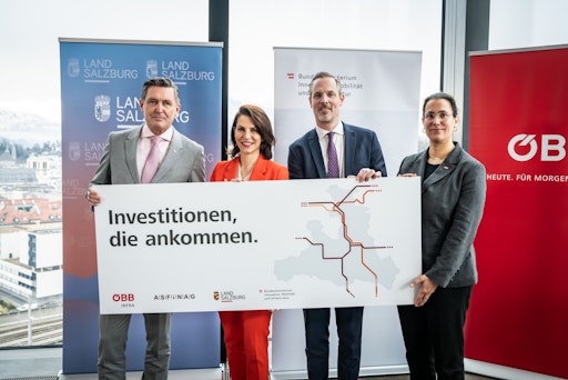 Mobilitätsminister Peter Hanke, Landeshauptfrau Karoline
Edtstadler, ASFINAG-Vorstandsdirektor Hartwig Hufnagl und
ÖBB-Infrastruktur Vorständin Judith Engel