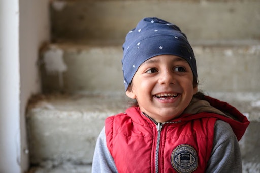 Ein Bub aus Odeobesti, Rumänien, der von CONCORDIA Sozialprojekte
Unterstützung erhält.