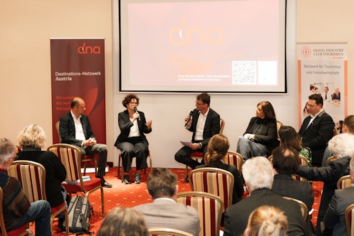 Vorschau Bild von Podiumsdiskussion zur Lebensraumperspektive
