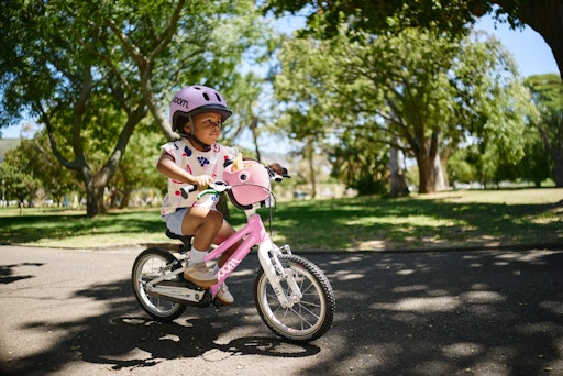 Vorschau Bild von woom GO als bestes Kinderfahrrad ausgezeichnet und startet in
"powder pink" ins nächste Abenteuer
