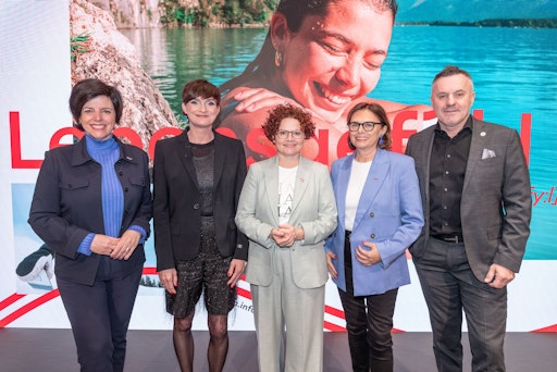 Gruppenfoto anlässlich der heutigen Pressekonferenz am
Österreich-Stand auf der ITB 2026