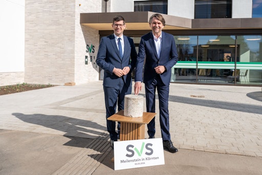 Vorschau Bild von v.l.n.r.: Landeshauptmann-Stellvertreter Martin Gruber und
SVS-Obmann Peter Lehner