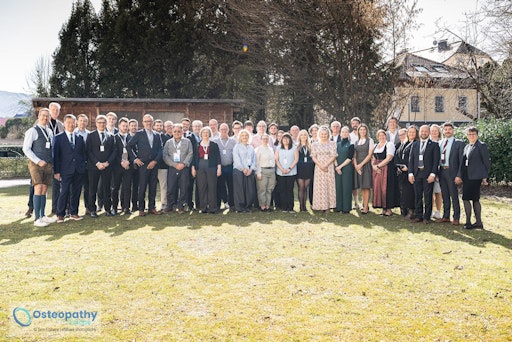 Vorschau Bild von Gruppenfoto Teilnehmer OE Spring Conference 2026 Salzburg