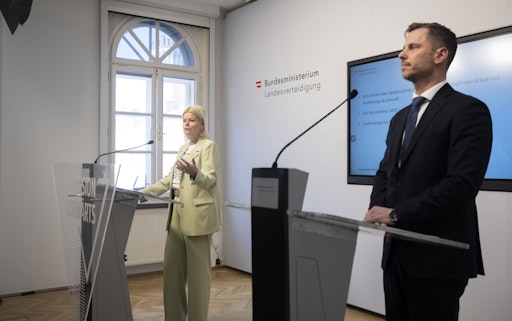 Vorschau Bild von Soziales Lagebild 2025: Grundwehrdiener bewerten Ausbildung
positiver