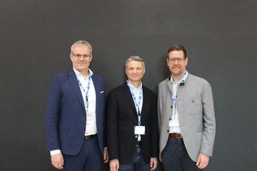 Vorschau Bild von Vertreter der beiden Verbände bzw. der Wirtschaftskammer Tirol
(Sparte Handel), die den Praxistag in Bozen veranstaltet haben.