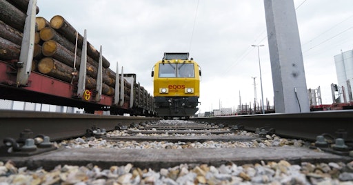  Schienenfahrzeug // Weiterer Text über ots und
www.presseportal.de/nr/133922 / Die Verwendung dieses Bildes für
redaktionelle Zwecke ist unter Beachtung aller mitgeteilten
Nutzungsbedingungen zulässig und dann auch honorarfrei.
Veröffentlichung ausschließlich mit Bildrechte-Hinweis.