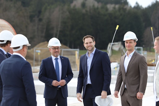 Vorschau Bild von Klaus Mühlbacher, Bereichssprecher für Klimaschutz & Umwelt im OÖ
Landtag ist beeindruckt von der geplanten Anlage in Wagenham.