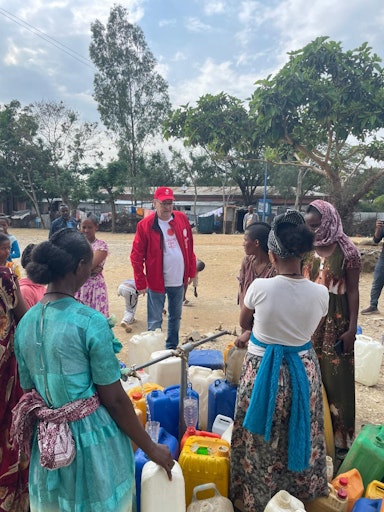 Vorschau Bild von Wolfgang Wedan, Steirer aus Voitsberg und Globaler
Nothilfe-Koordinator von Jugend Eine Welt, vor Ort in
Adwa/Äthiopien.