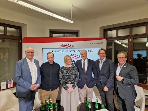  v.l.n.r: Thomas Wallentin, Georg Tiller, Stephanie Meisl, Roland
Teichmann, Hannes Schalle und Rainer Newald