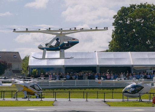 Vorschau Bild von Auf der AirMed 2026 geht es unter anderem um Zukunftstechnologien
wie Multikopter und das Potential von elektrisch angetriebenen,
senkrechtstartenden Fluggeräten (eVTOLs - electric vertical take-off
and landing aircraft) für den Rettungsdienst. // Weiterer Text über
ots und www.presseportal.de/nr/122834 / Die Verwendung dieses Bildes
für redaktionelle Zwecke ist unter Beachtung aller mitgeteilten
Nutzungsbedingungen zulässig und dann auch honorarfrei.
Veröffentlichung ausschließlich mit Bildrechte-Hinweis.