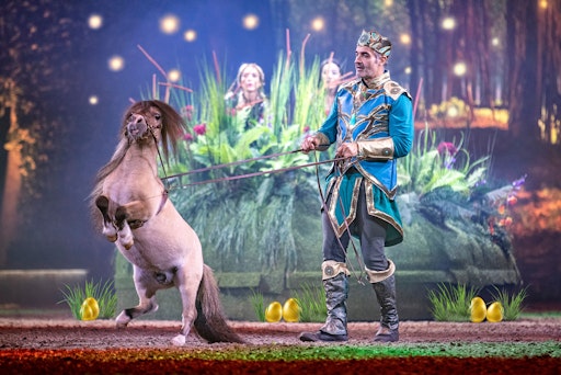  Talentiertes Minishetty zu Ostern // Weiterer Text über ots und
www.presseportal.de/nr/55914 / Die Verwendung dieses Bildes für
redaktionelle Zwecke ist unter Beachtung aller mitgeteilten
Nutzungsbedingungen zulässig und dann auch honorarfrei.
Veröffentlichung ausschließlich mit Bildrechte-Hinweis.