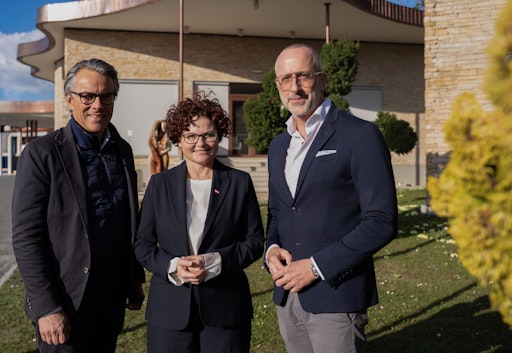 Vorschau Bild von Gruppenfoto 2 Thermen-Gipfeltreffen mit Staatssekretärin Zehetner