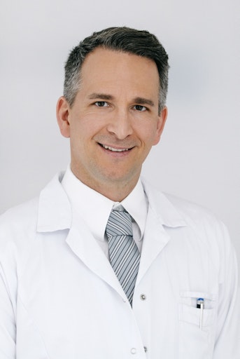 Patrick Stelzl ist neuer Vorstand der Abteilung für Gynäkologie & Geburtshilfe im St. Josef Krankenhaus Wien