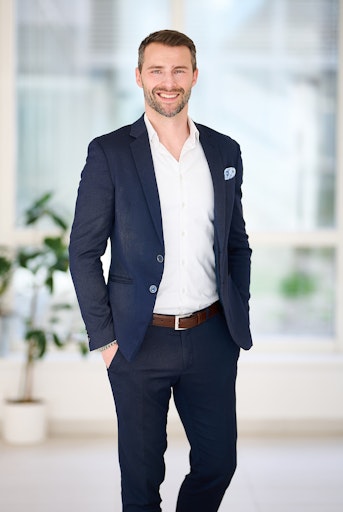 Mario Mikikits (Bereichsleiter Vertrieb card complete)