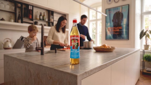 Vorschau Bild von Almdudler Sirup Zero Sugar - Foto mit Familie