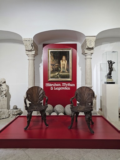 Ausstellung „Märchen, Mythen & Legenden“ im Krahuletz-Museum ©
2026 LETTER Stiftung, Köln