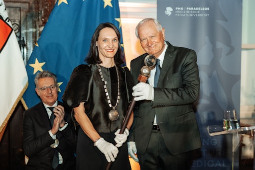 Feierliche Inauguration von Annemarie Weißenbacher zur Rektorin
der Paracelsus Medizinischen Privatuniversität
