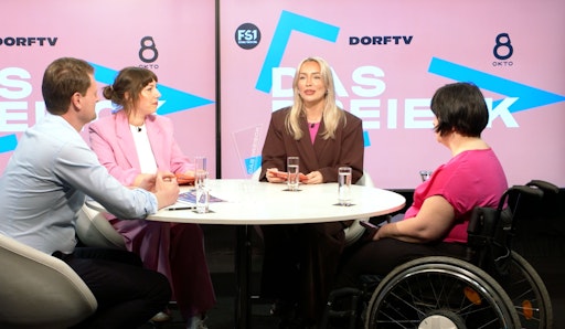 Die Diskussionrunde von DREIECK