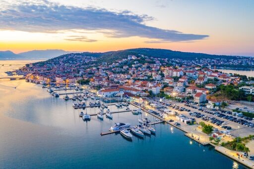 Sonnenuntergang in Trogir, Kroatien © Boataround (Fotograf: Boataround; Bildrechte: Boataround)