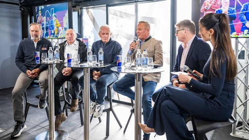 Hochkarätige Gäste bei der Pressekonferenz