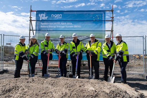 Spatenstich für systemdienlichen 50-Megawatt-Batteriespeicher in
Wilhelmshaven
