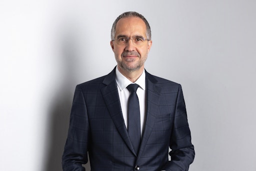 Mag. Gerald Hackl - Vorstandsvorsitzender VIVATIS Holding AG