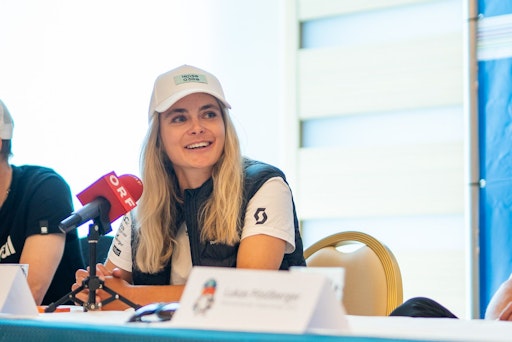 Vorschau Bild von Jana Gigele, die amtierende Österreichische Staatsmeisterin,
fühlt sich am Wörthersee schon wie zu Hause: „Ich komme immer wieder
gerne her. Es fühlt sich an wie ein Heimrennen, weil es im Gravel
Weltcup das einzige in Österreich ist. Ich habe hier letztes Jahr
meinen größten Erfolg feiern dürfen.“