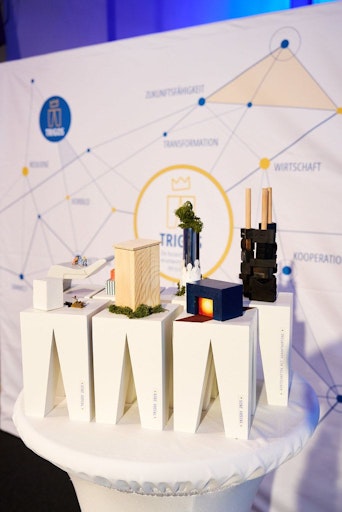 Die TRIGOS 2025 Trophäen