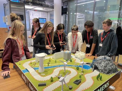 Vorschau Bild von NAWI-MS Sieghartskirchen und Siemens AG Österreich