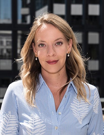 Vorschau Bild von Barbara Schuster ist Chefredakteurin Digital Wien und National
der RegionalMedien.