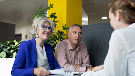 SALUS setzt mit innovativen Versicherungslösungen neue Maßstäbe
für Zukunftsbranchen und digitale Risiken.