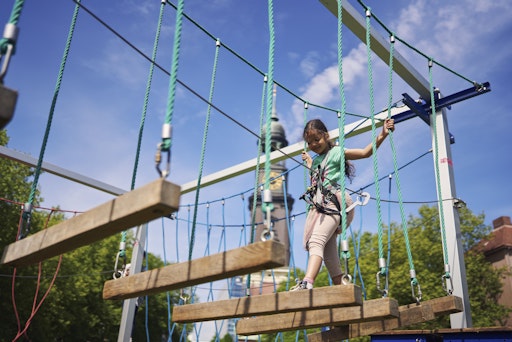 Der 837. HAFENGEBURTSTAG HAMBURG vom 8. bis 10. Mai nimmt große
und kleine Kids mit auf ein spannendes maritimes Abenteuer //
Weiterer Text über ots und www.presseportal.de/nr/12520 / Die
Verwendung dieses Bildes für redaktionelle Zwecke ist unter
Beachtung aller mitgeteilten Nutzungsbedingungen zulässig und dann
auch honorarfrei. Veröffentlichung ausschließlich mit
Bildrechte-Hinweis.