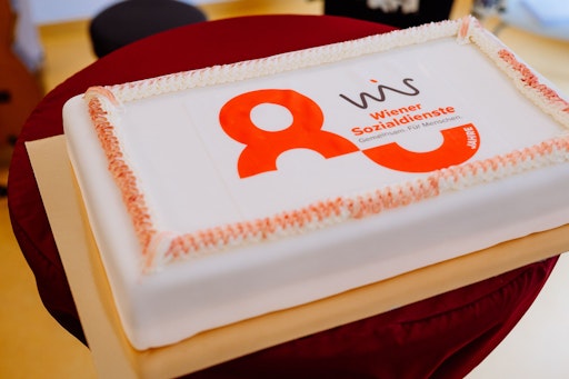 Vorschau Bild von 80 Jahre Wiener Sozialdienste - die Torte zum Jubiläum