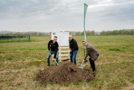 Spatenstich für internationales PV-Kraftwerk in der Slowakei