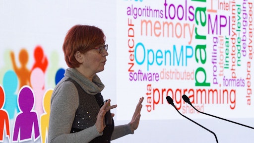  Claudia Blaas-Schenner, Leiterin des AI:AT Learning Centers