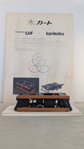 Vorschau Bild von Materialinnovation trifft auf Industriedesign: Karimoku Furniture
und Toyota Industries Corporation präsentieren KI-Cart.