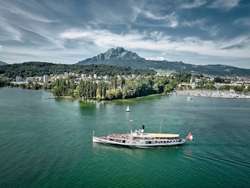Vorschau Bild von Dampfschiff Gallia, Legends of Lake Lucerne vor dem Pilatus,
Luzern