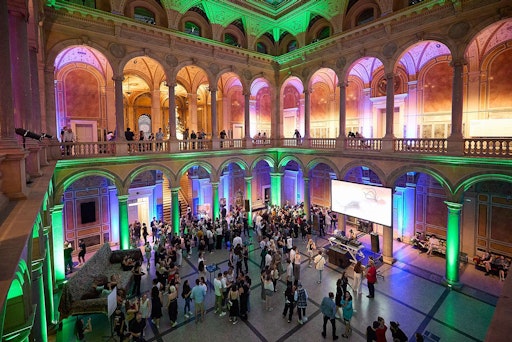 „United by Music“ im Museum: Das MAK lädt zum Public Viewing des Eurovision Song Contest-Finales – 16. Mai 2026 ab 20 Uhr