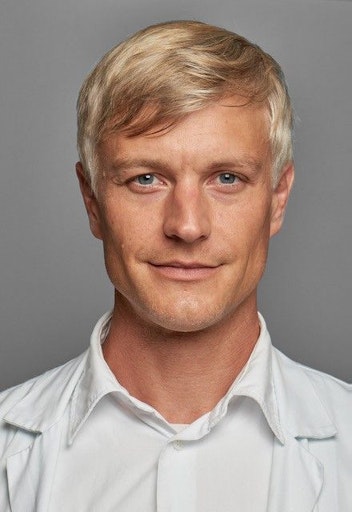 Vorschau Bild von Priv.-Doz. DDr. Sven Schneider, Facharzt für
Hals-Nasen-Ohren-Heilkunde und Rhinologe an der Medizinischen
Universität Wien