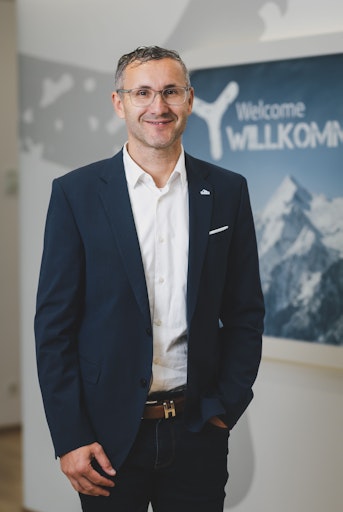 Vorschau Bild von MMag. Thomas Maierhofer, Vorstandsdirektor der Gletscherbahnen
Kaprun AG