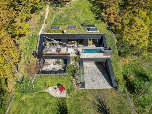  Einzigartige Architektenvilla