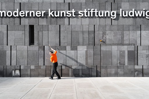 Vorschau Bild von CID RIM bespielt die mumok Fassade