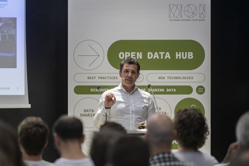 Beim Open Data Hub Day wird aufgezeigt, wie offene Daten in
Bereichen wie Mobilität, Tourismus, Smart City und Künstlicher
Intelligenz genutzt werden können.